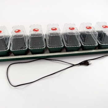 Seedling tray with 7 mini greenhouses - Heated