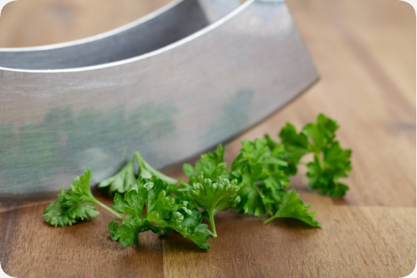 Organic curly parsley
