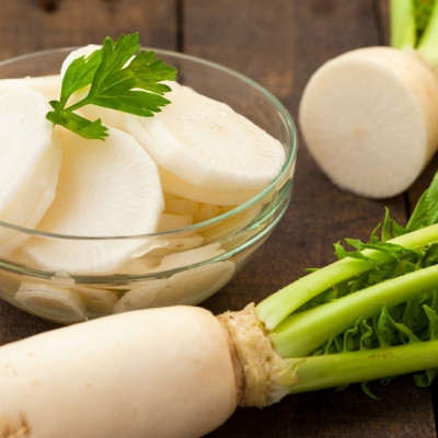 Organic - Radish - Japanese Daikon