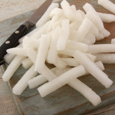 Organic - Radish - Japanese Daikon