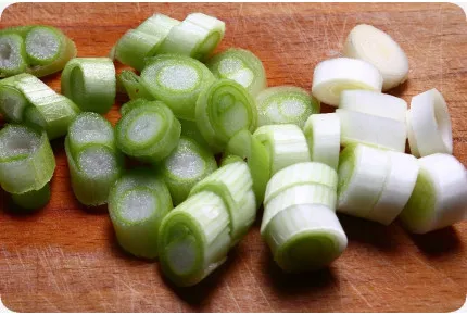 BIO - Frühlingszwiebel - Weißer Lissabonner